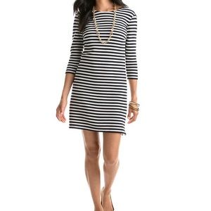 Vineyard Vines navy and white striped shift dress